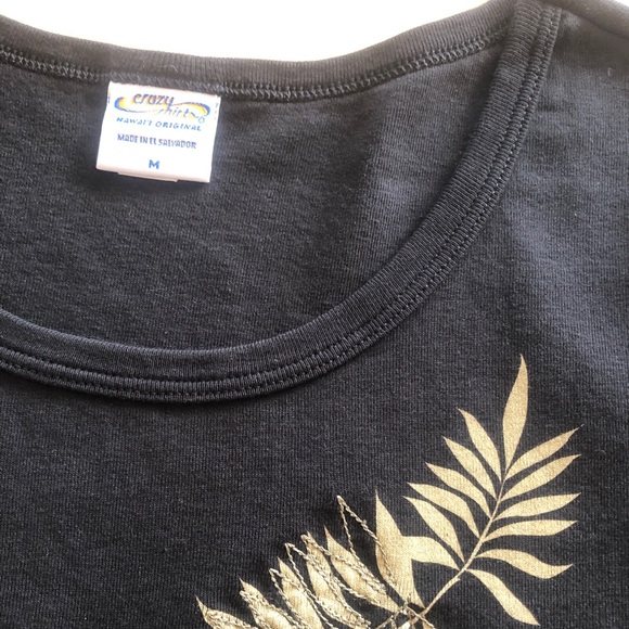 Crazy Shirts skirt & t-shirt set - Picture 5 of 6